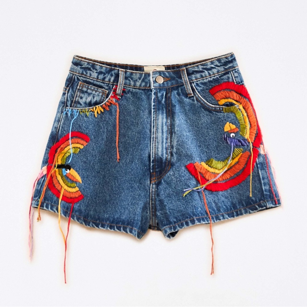 NWT Farm Rio Colorful Birds Denim Embroidered Shorts - Tropical Bold Jean